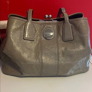 Vintage Coach Metallic Taupe kiss lock Shoulder Bag